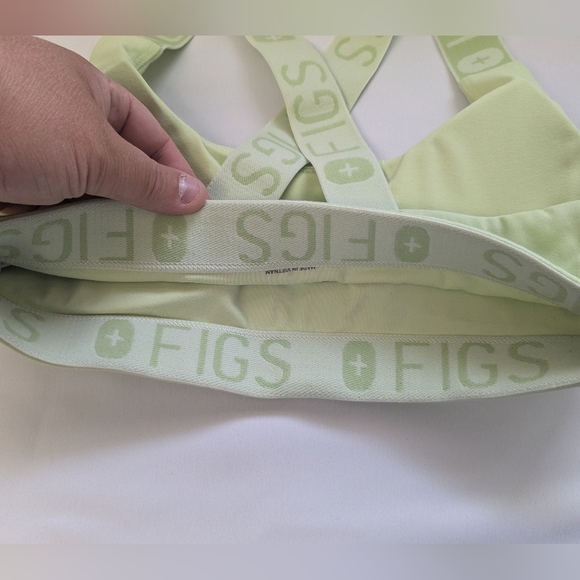 FIGS Underscrub Sports Bra Lime Green Size XS In GREAT Used Condition - Picture 6 of 10
